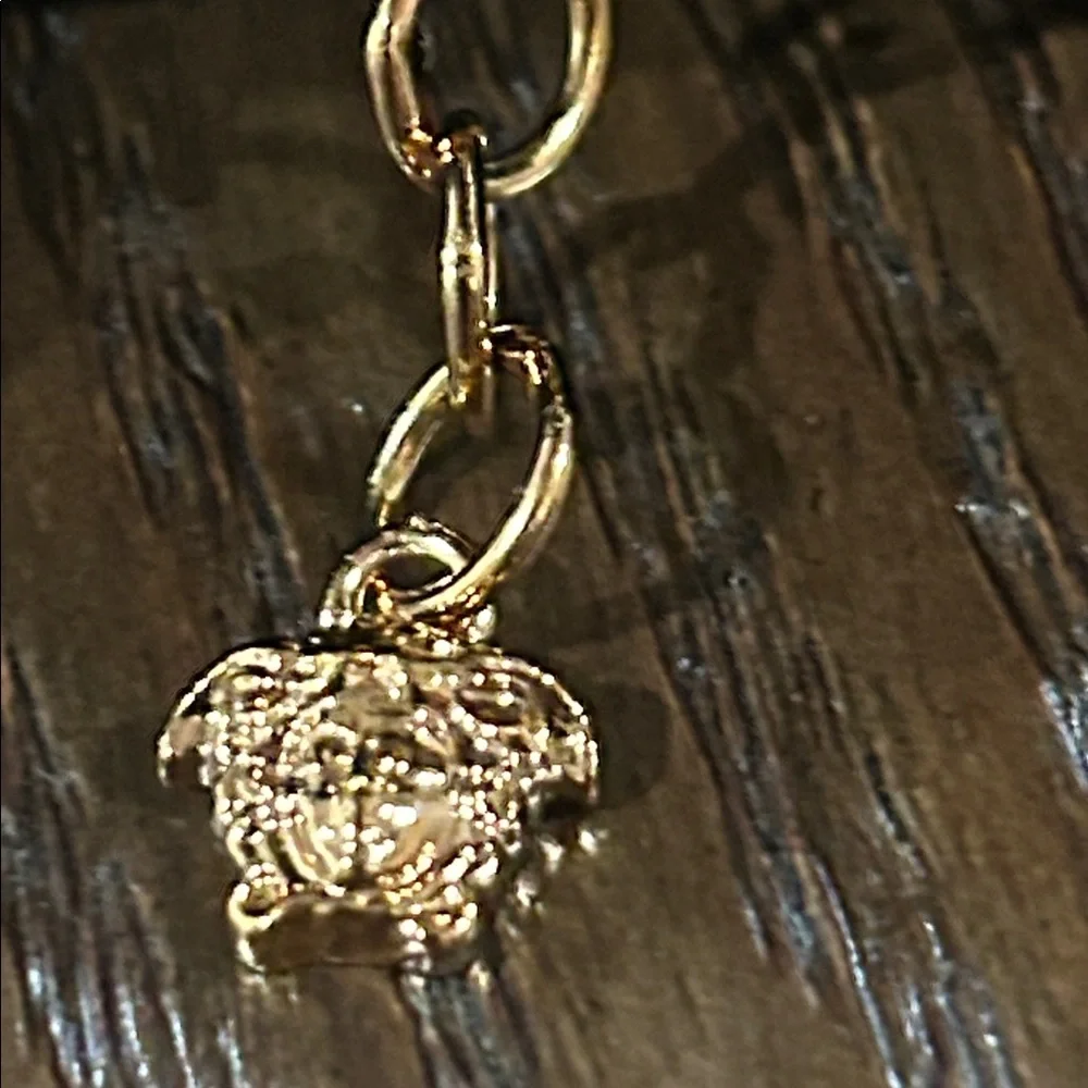 VERSACE Limited Edition La Medusa Bracelet - Picture 3 of 6